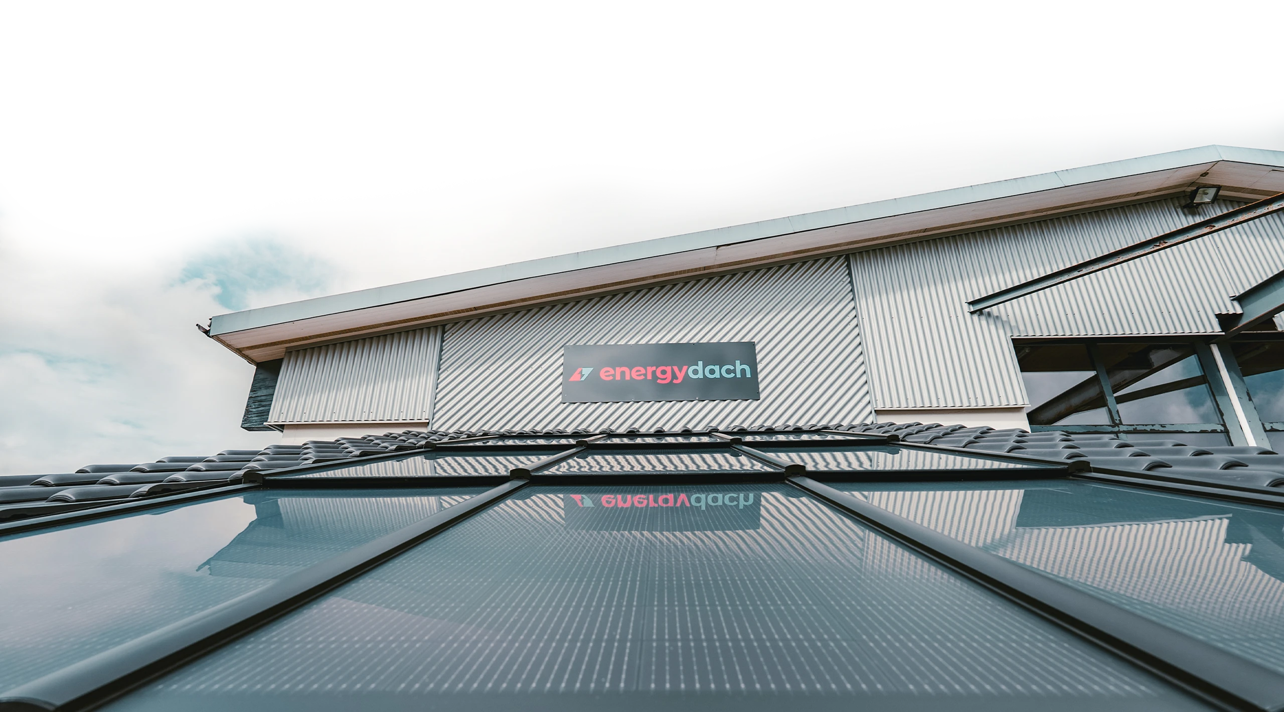 Energydach System mit Logo